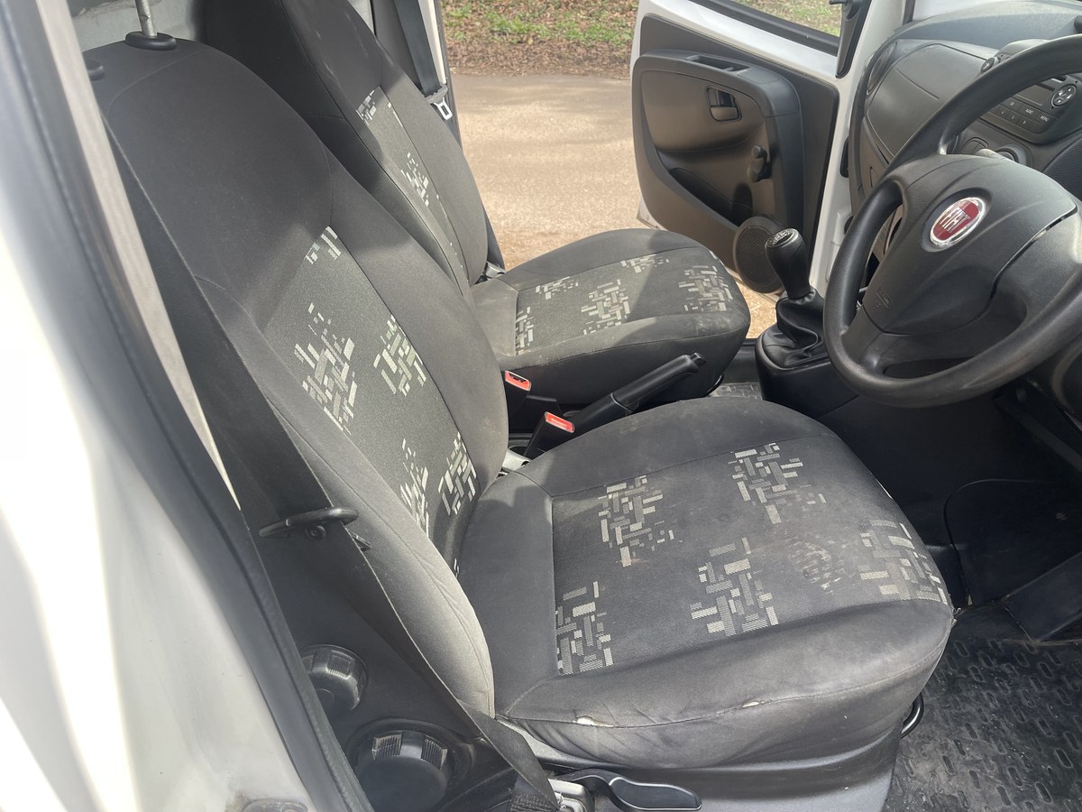 
										2014 Fiat Fiorino 1.3 16V Multijet Diesel Van full									